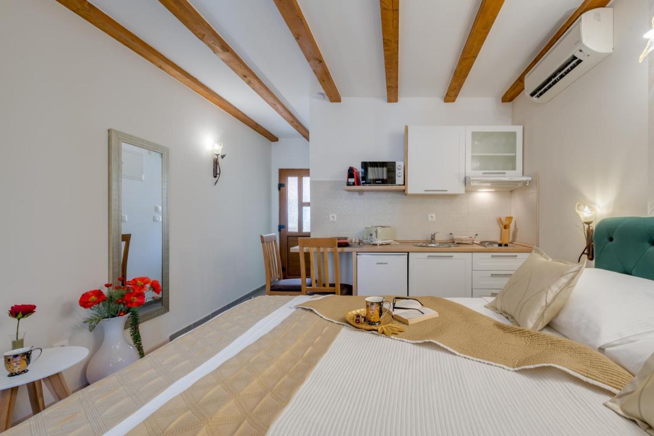 Diva 1,Stylish Old Town Studio Apartment Near Beach Split Exterior foto